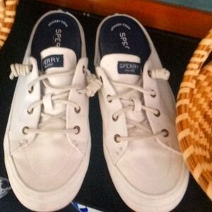 Woman's Sperry slip on memory foam shoe